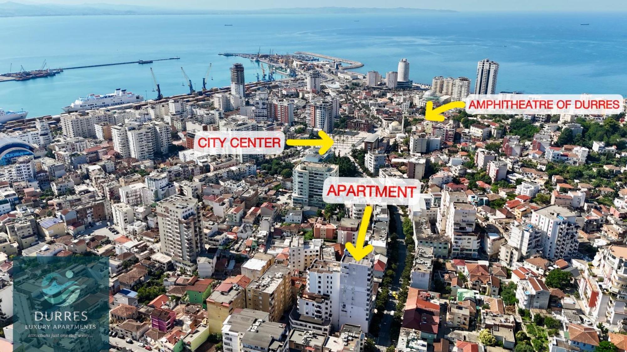 Center Gem With Jacuzzi & Terrace Appartement Durrës